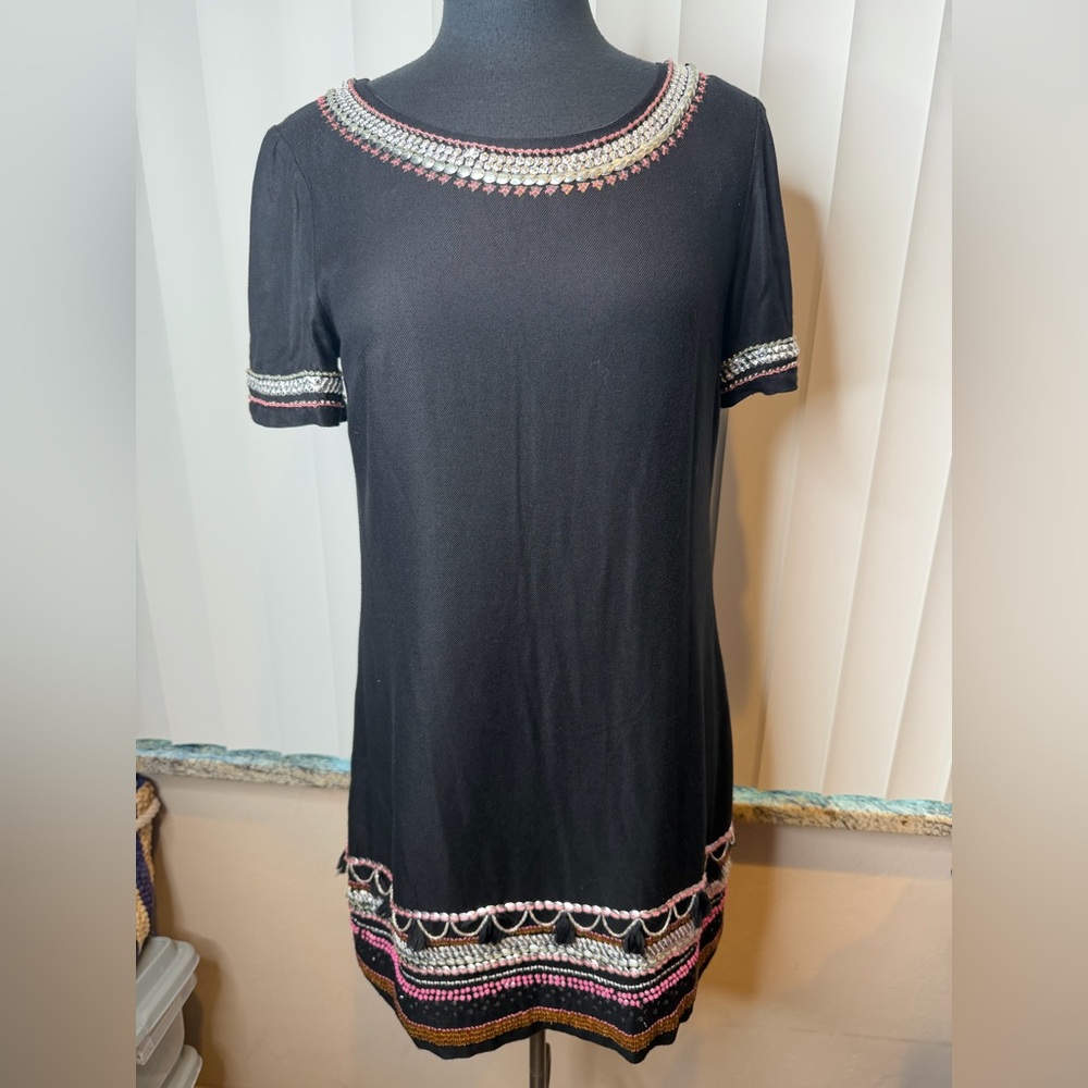 Maeve Anthropologie Black Sequin Tassel Beaded Shift Dress Short Sleeve Size 6